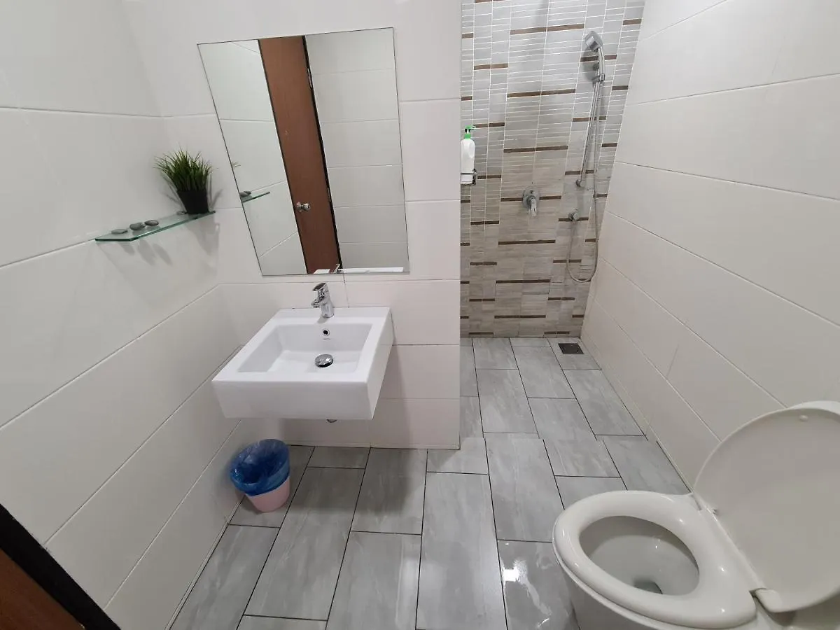 Sunrise Gurney Premium Executive City/Seafront Suite - Penang George Town