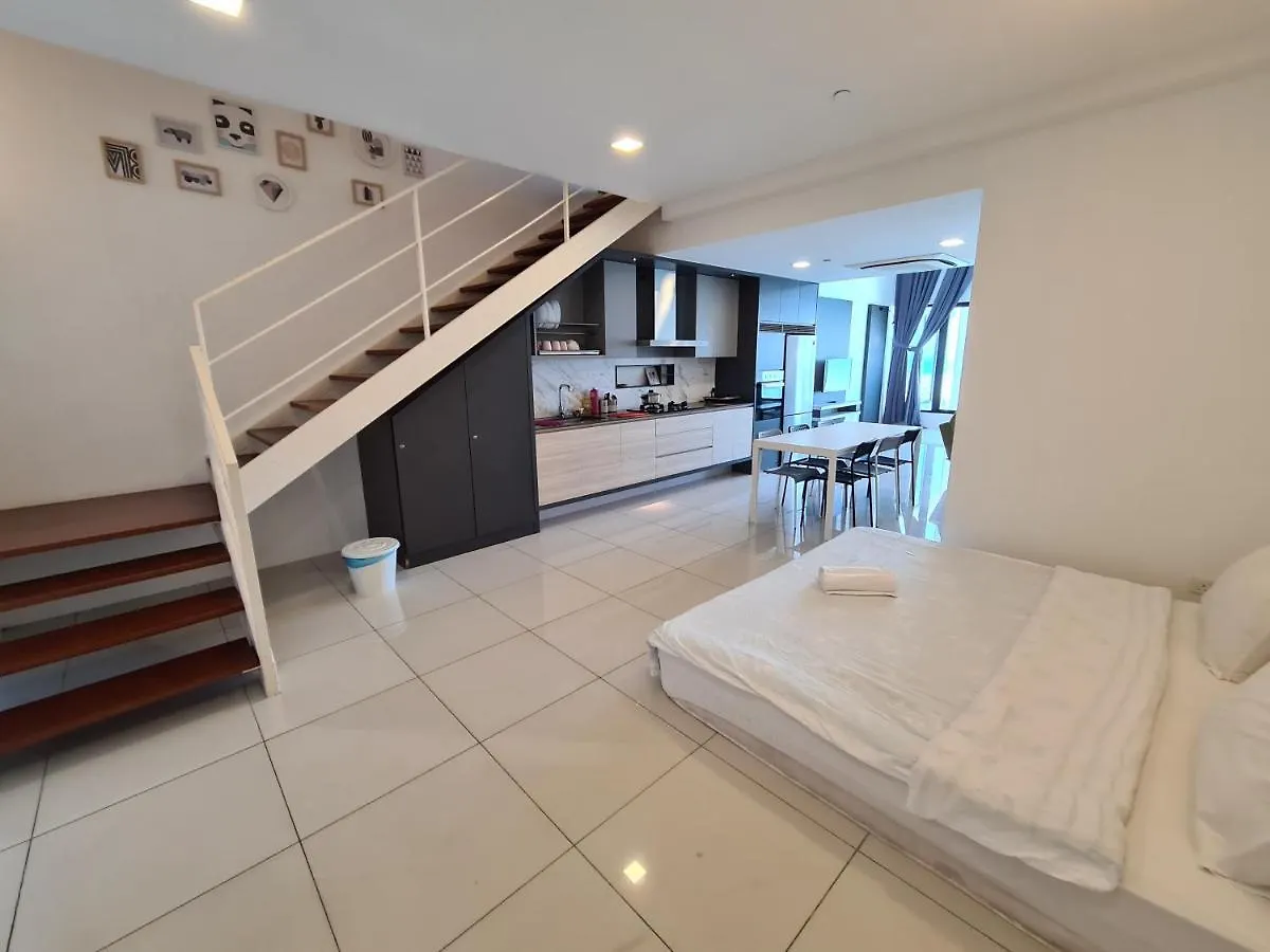 Sunrise Gurney Premium Executive City/Seafront Suite - Penang George Town 0*,