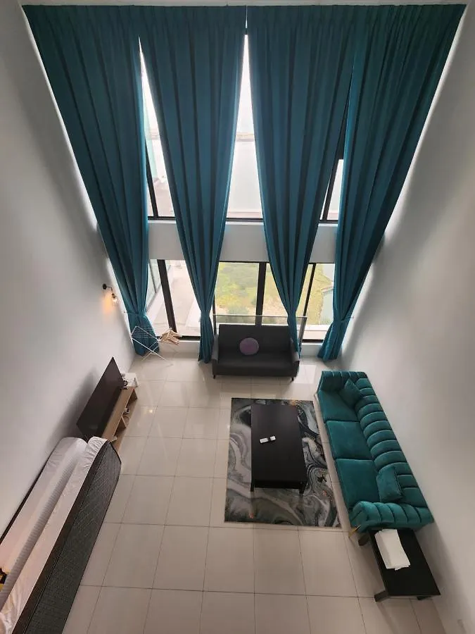 Sunrise Gurney Premium Executive City/Seafront Suite - Penang George Town